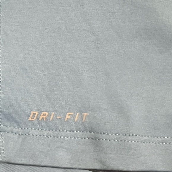 Nike Dryfit running shirt. - Picture 4 of 5